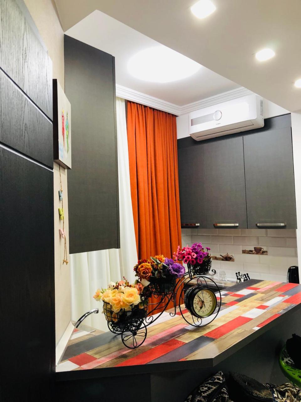Appartamento Chika Kutaisi Esterno foto